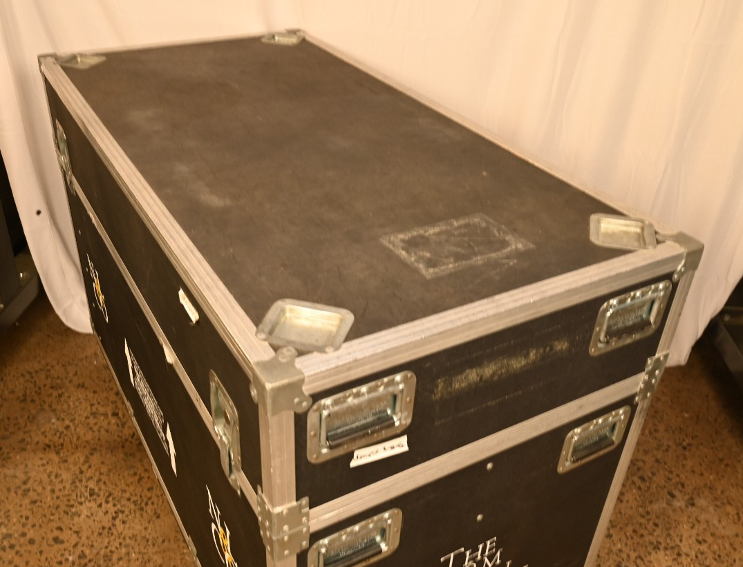 Nelson Case Corp. Large Travel/Roadie Case Trunk Keyboard? 58"x30"x 36" w/Wheels