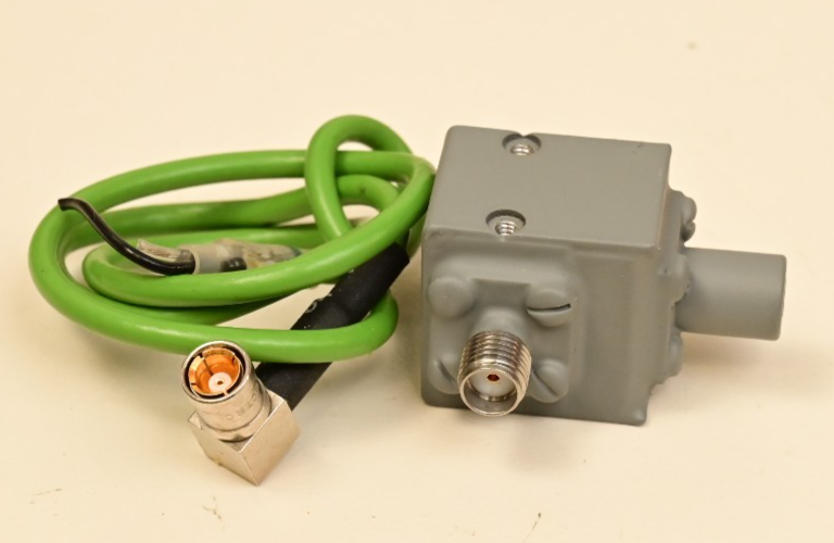 HP 8620A RF Components Rigid SMA Lines 3dB Attenuator Isolator 8493A T-5S73T-3