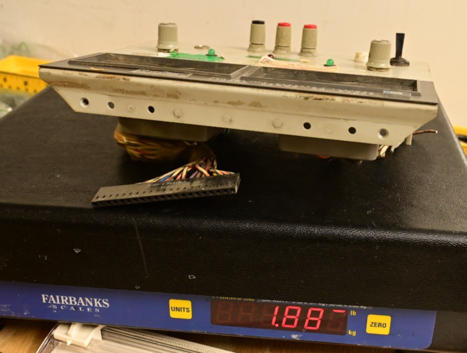 Hewlett Packard HP 6002A DC Power Supply Front Panel Gauges Knobs Vintage Army