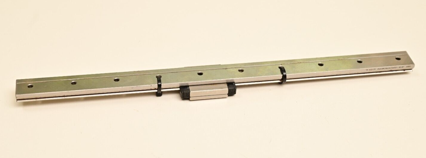 NSK 29cm Linear Guide Rail & Block LE090290TRK2W01PN1 46-059 KL