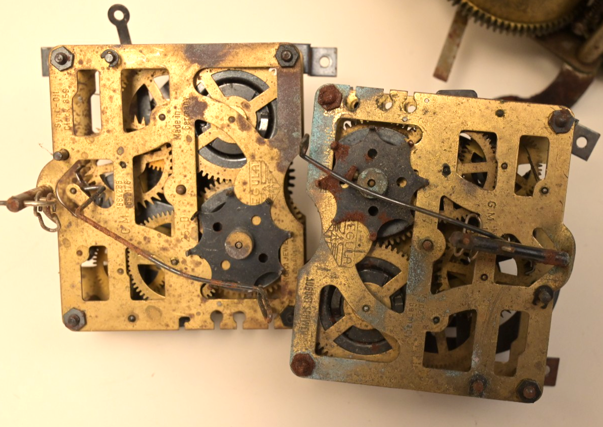 4-Piece Lot of Clock Movements Parts Regula Hamilton 75 Brass Antique 3.7lbs