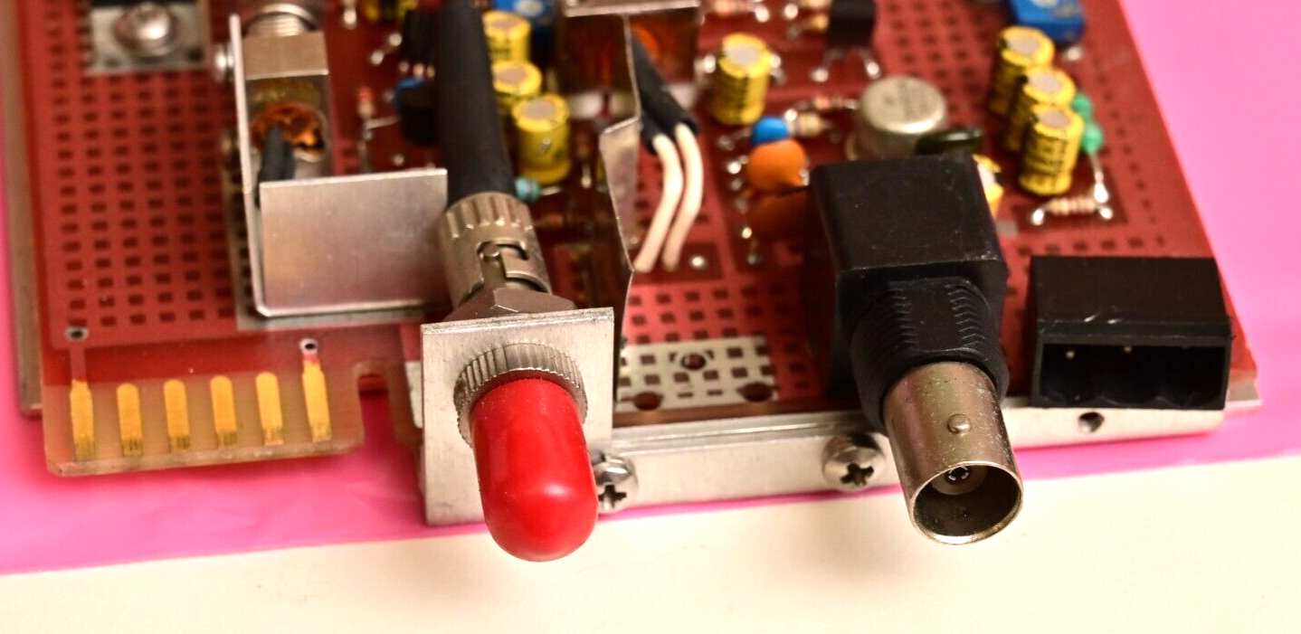 Fiber Options Vintage Fiber Optic Receiver Card 242D-R-R/1B5X AMP 99126-1 RX