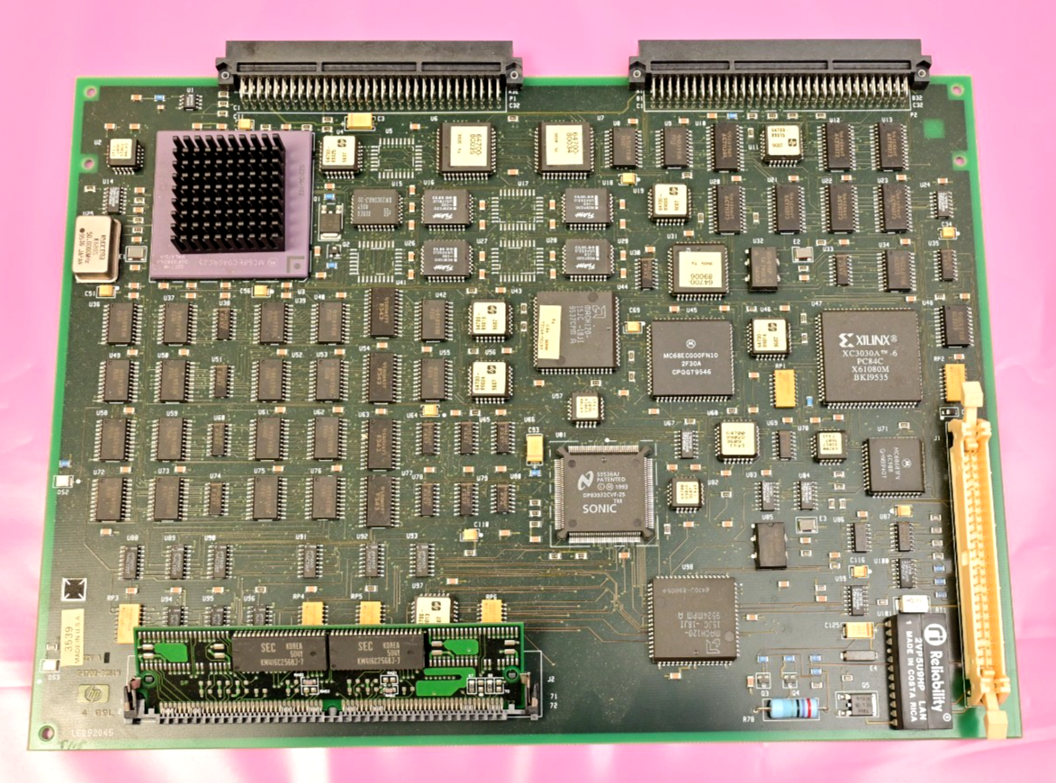 HP 64700B Emulator CPU Board Motorola 68k Gold/Ceramic CPU RAM Gold Connectors