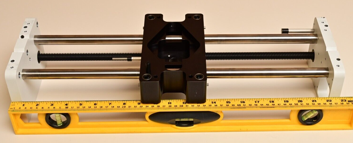 ~21" Lead Screw & Linear Bearing Guide Shaft Assembly