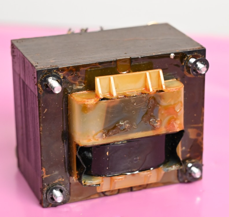 SOLA S2-08202-3 Transformer Used