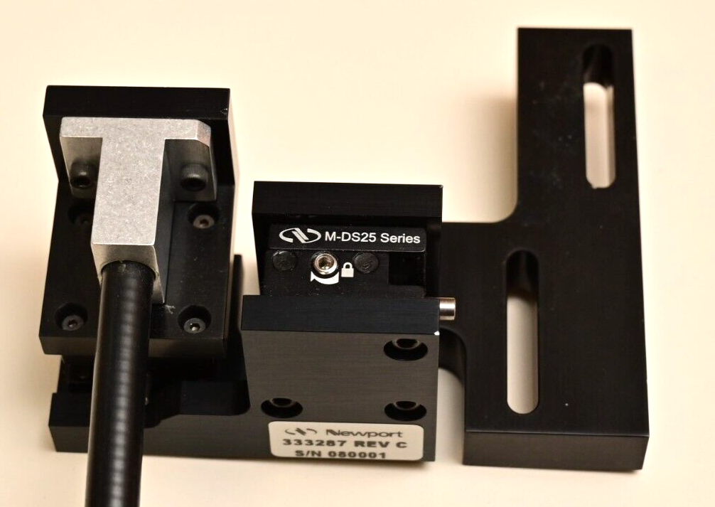 BD LSR II Flexible Fiber Optic Laser Light Guide XY Newport M-DS25 Stages