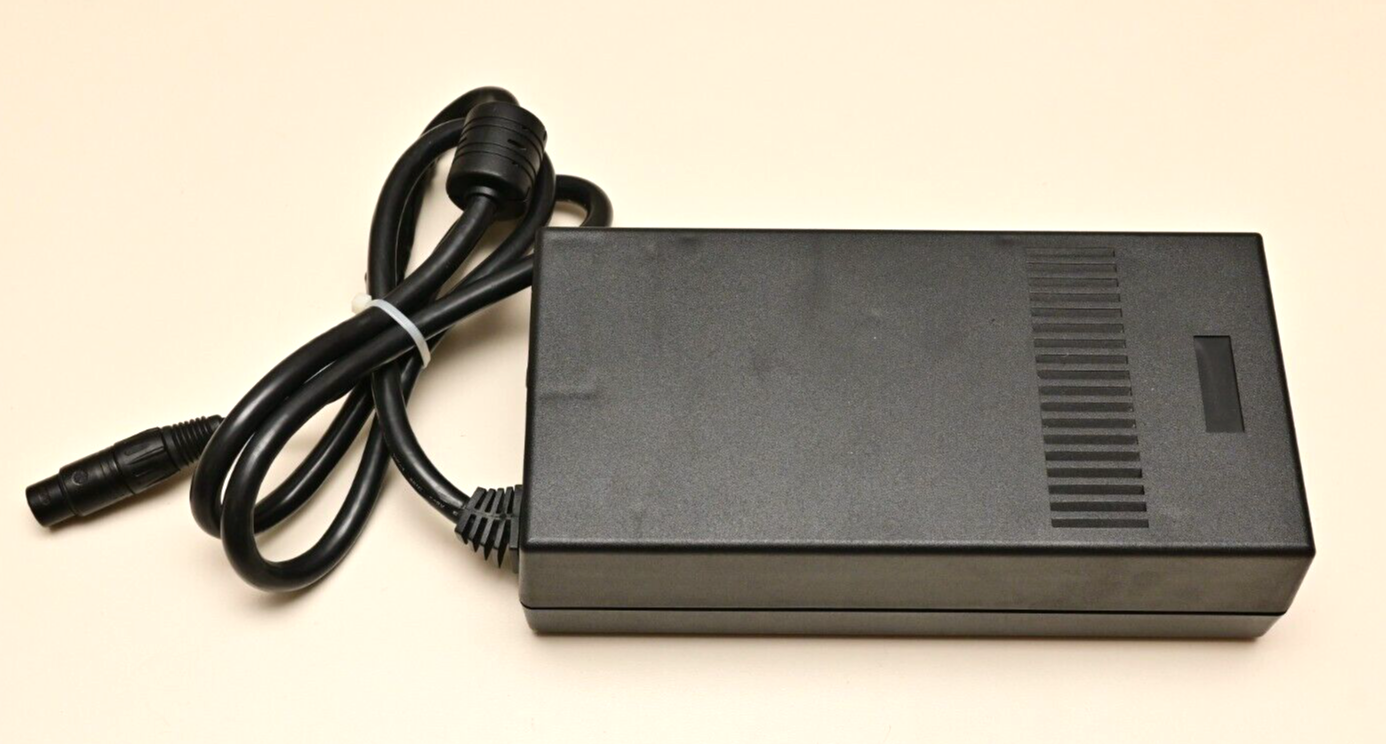 International Power Sources PUP110-12 12V@9A 110W DC Power Supply XLR Connector