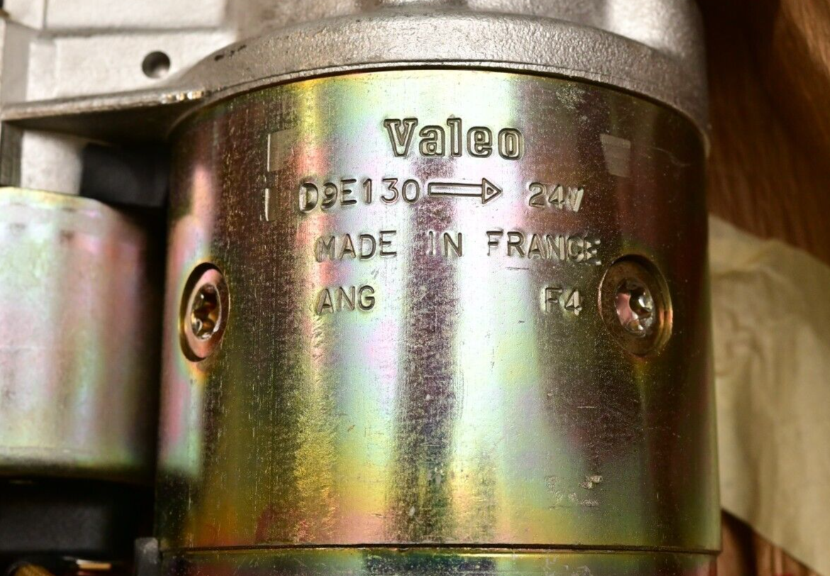 Valeo D9E130 24V Starter Motor 9-Tooth 3" Hole w/ Solenoid NOS 401769 ANG F4